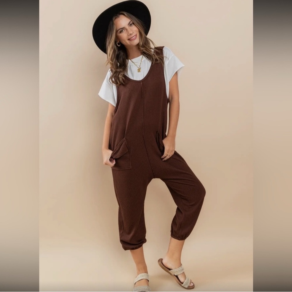 Textured Ribbed Poly knit Baggy Jumpsuit